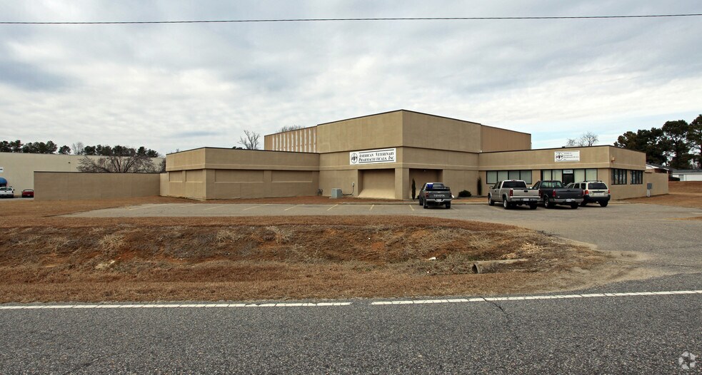 1702 Chicopee Rd, Benson, NC à louer - Photo du bâtiment - Image 1 de 9