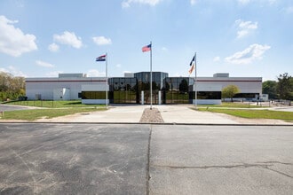 2901 Heartland Dr, Liberty, MO for lease Interior Photo- Image 2 of 8