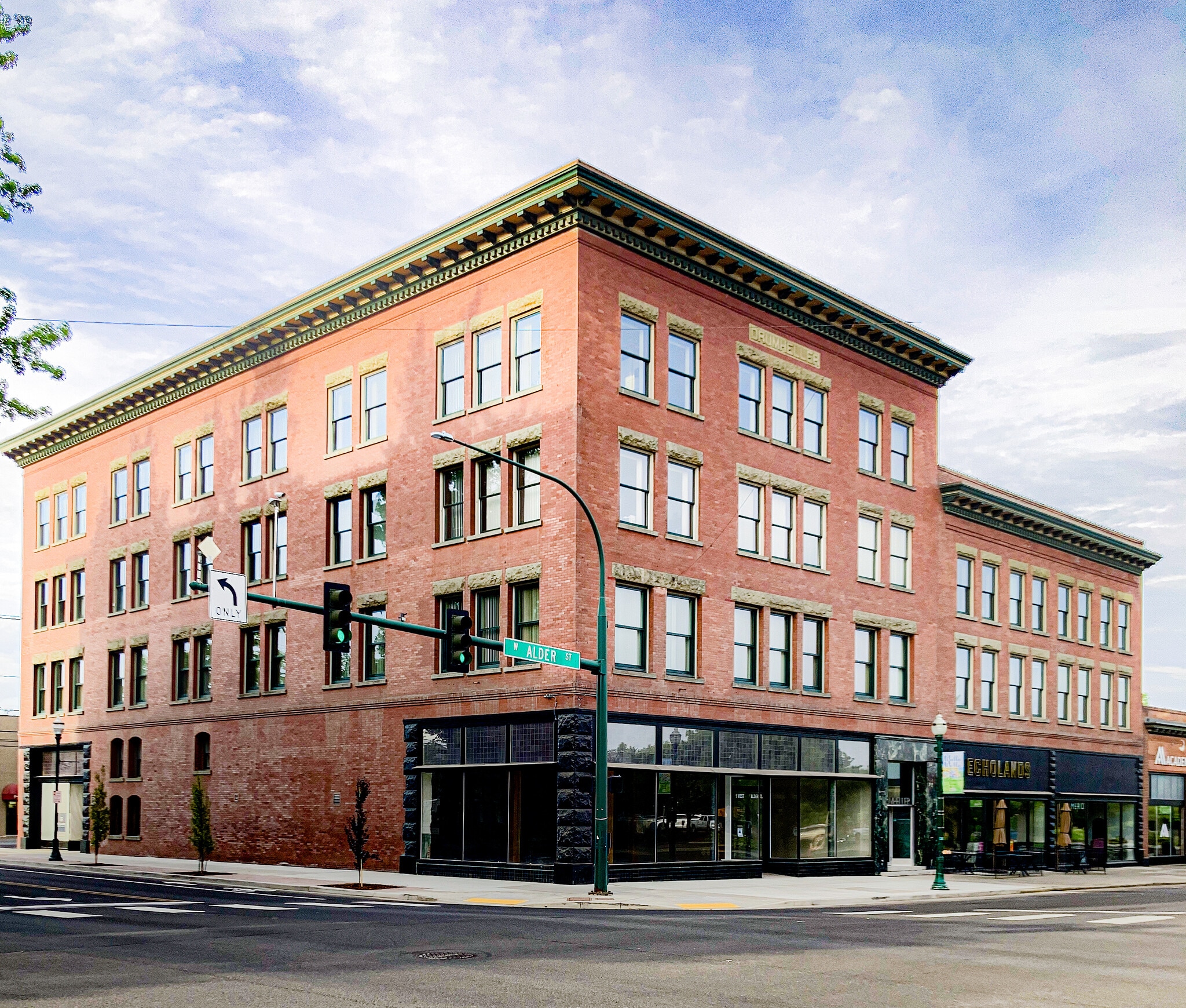 1 W Alder St, Walla Walla, WA à louer Photo intérieure- Image 1 de 6