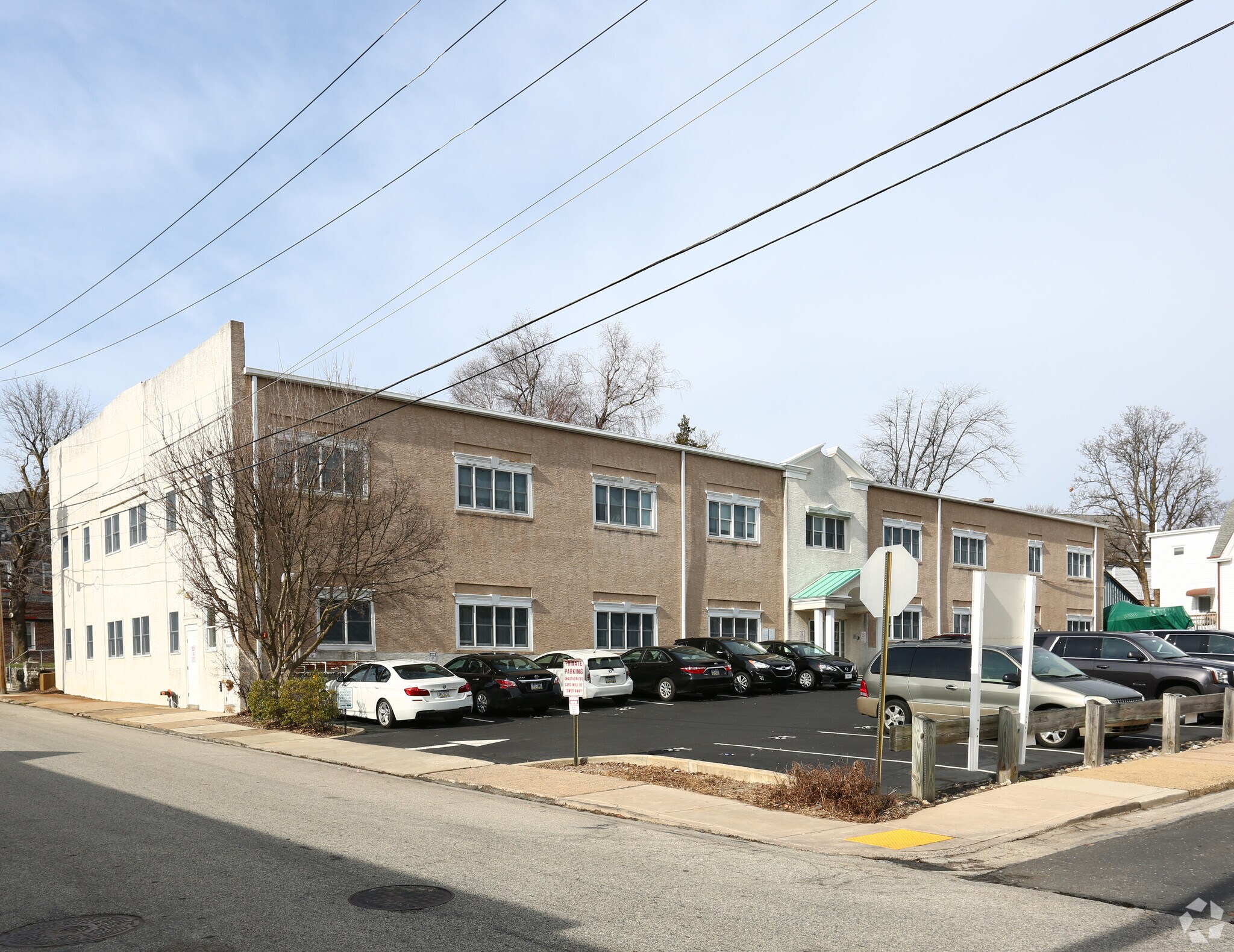 815 Greenwood Ave, Jenkintown, PA à louer Photo principale- Image 1 de 10