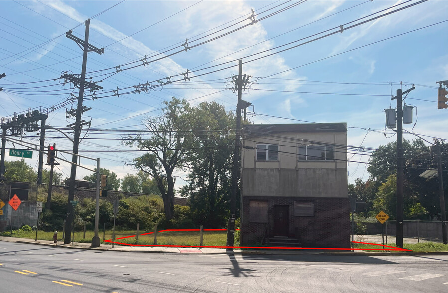 15-17 Henry St, Secaucus, NJ for sale - Building Photo - Image 1 of 41