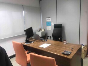 Office in Coslada, Madrid for lease Interior Photo- Image 1 of 10