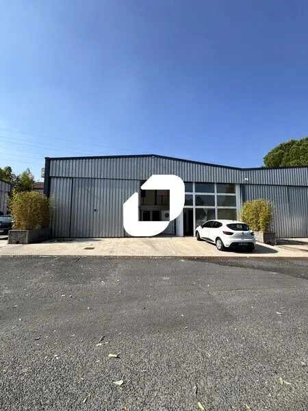 Flex dans Saint-Jean-de-Védas à louer Photo du bâtiment- Image 1 de 5