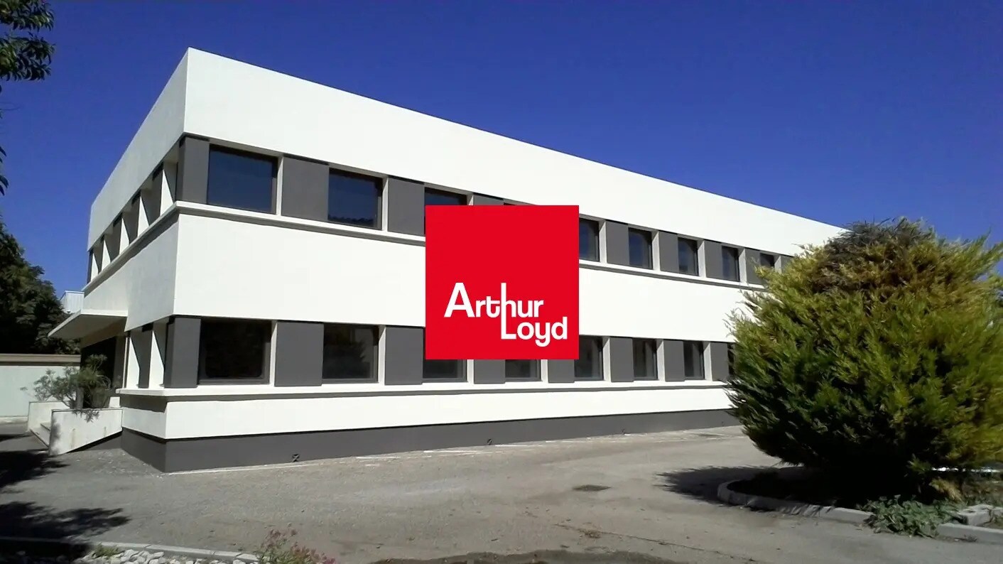 Office in Aubagne for lease Building Photo- Image 1 of 10