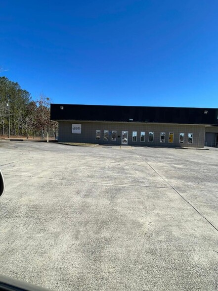 260 Maxham Rd, Austell, GA à vendre - Photo du bâtiment - Image 2 de 30