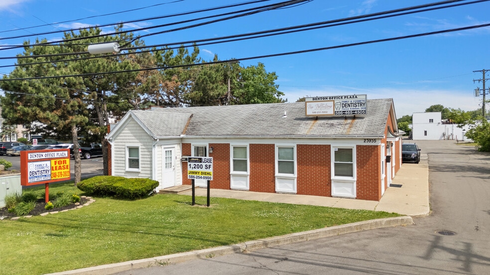 23925 Denton St, Clinton Township, MI for lease - Building Photo - Image 2 of 4