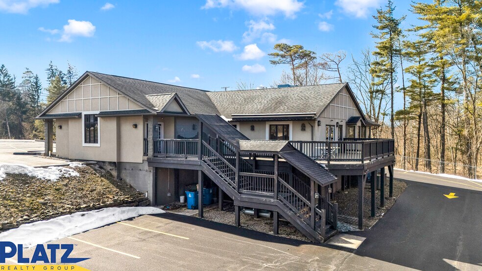 7098 Mahoning Ave, Youngstown, OH à vendre - Photo du bâtiment - Image 2 de 16