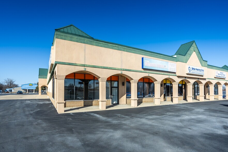 88-96 Northport Dr, Alton, IL à louer - Photo du bâtiment - Image 2 de 4