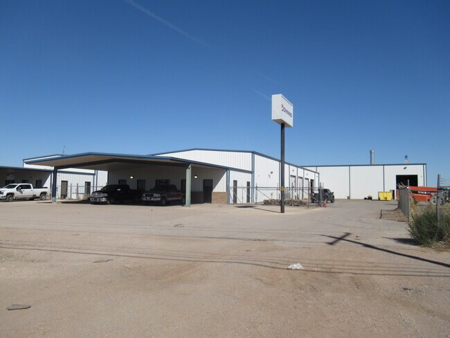 Plus de détails pour 2106 N FM 1788, Midland, TX - Industriel à louer