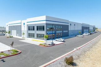 Plus de détails pour 2925 Ramco St, West Sacramento, CA - Industriel à louer