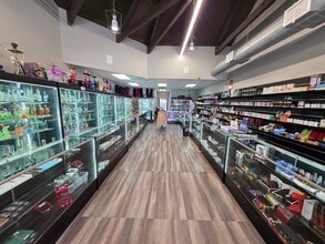 22902-22922 Los Alisos Blvd, Mission Viejo, CA for lease Interior Photo- Image 2 of 6