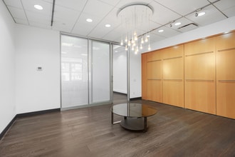 501 Fashion Ave, New York, NY for lease Interior Photo- Image 2 of 13