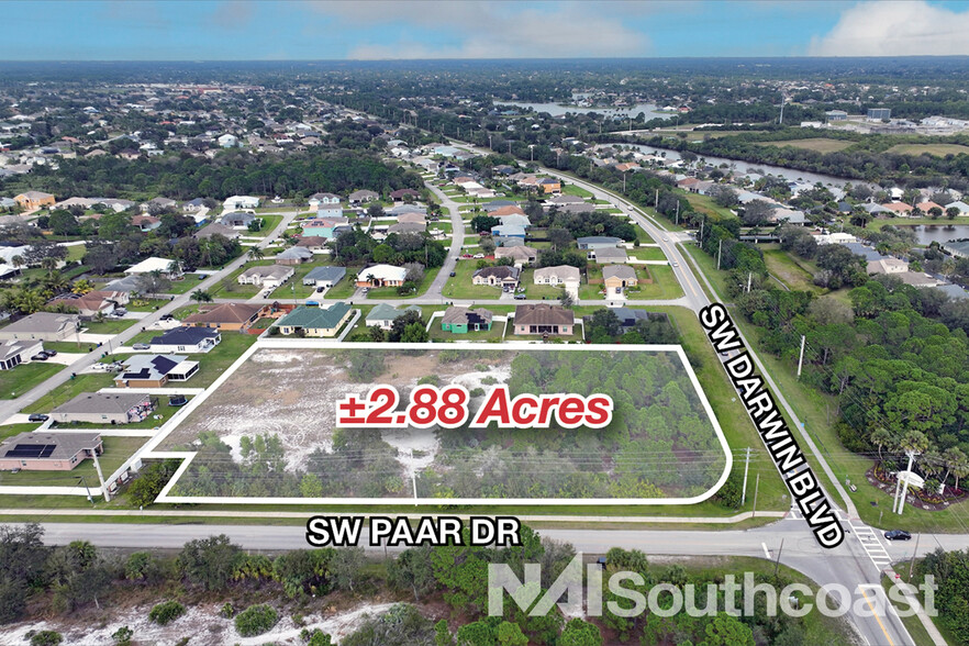 SW Paar Dr, Port Saint Lucie, FL à vendre - Photo du bâtiment - Image 2 de 6