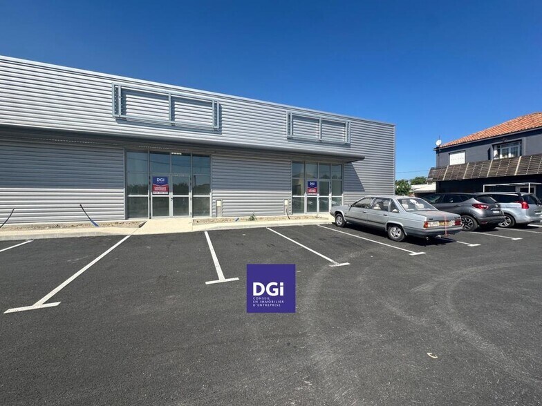 Flex in Nimes for lease - Building Photo - Image 1 of 4