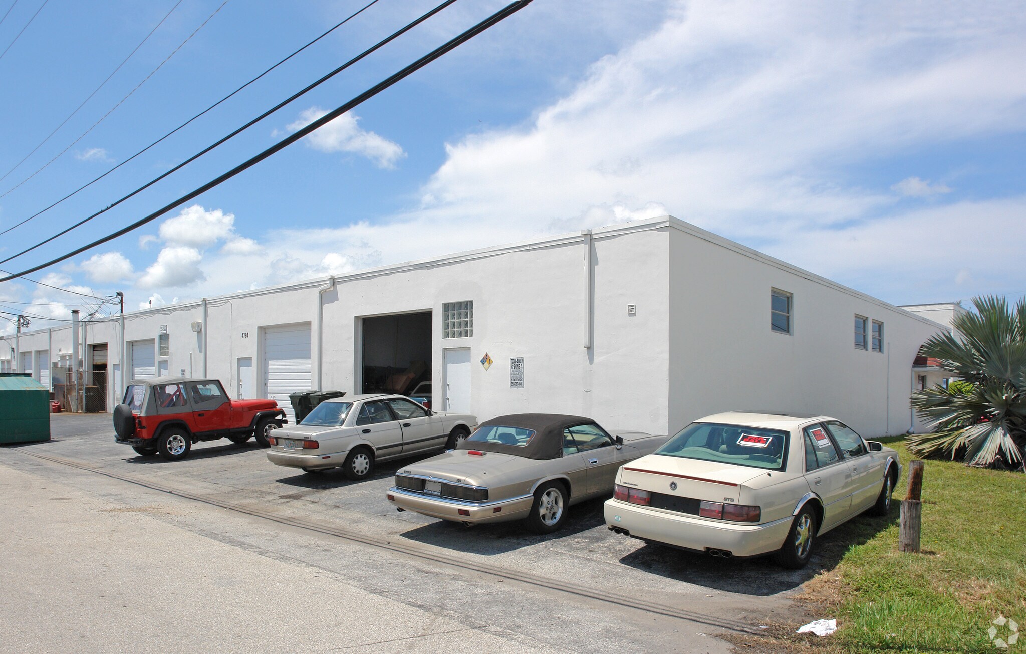 4790-4798 NE 10th Ave, Fort Lauderdale, FL à vendre Photo du bâtiment- Image 1 de 6