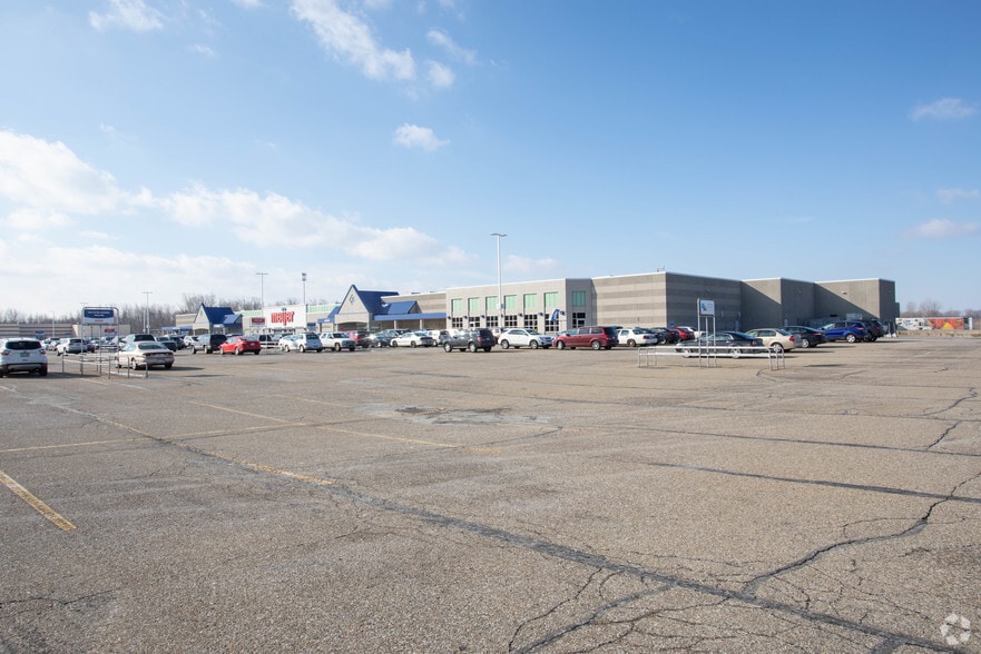 4725-4783 24th Ave, Fort Gratiot, MI à louer - Photo du bâtiment - Image 2 de 3