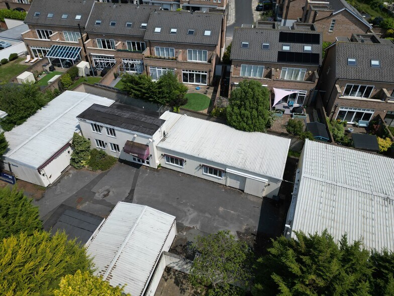 86 Church Rd, Formby à vendre - Photo du bâtiment - Image 3 de 7