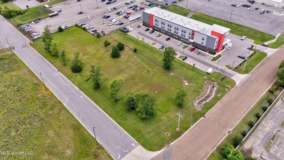 18 Hospitality Lane Lot #7P-A Ln, Southaven, MS à vendre - Aérien - Image 2 de 10