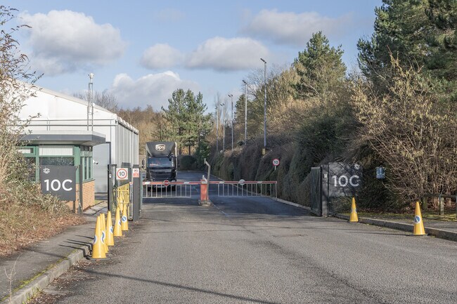 More details for Viscount Way, Swindon - Industrial for Lease