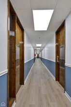 7161 N Cicero Ave, Lincolnwood, IL for lease Interior Photo- Image 1 of 10