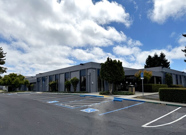 Plus de détails pour 3100-3108 Diablo Ave, Hayward, CA - Flex à vendre