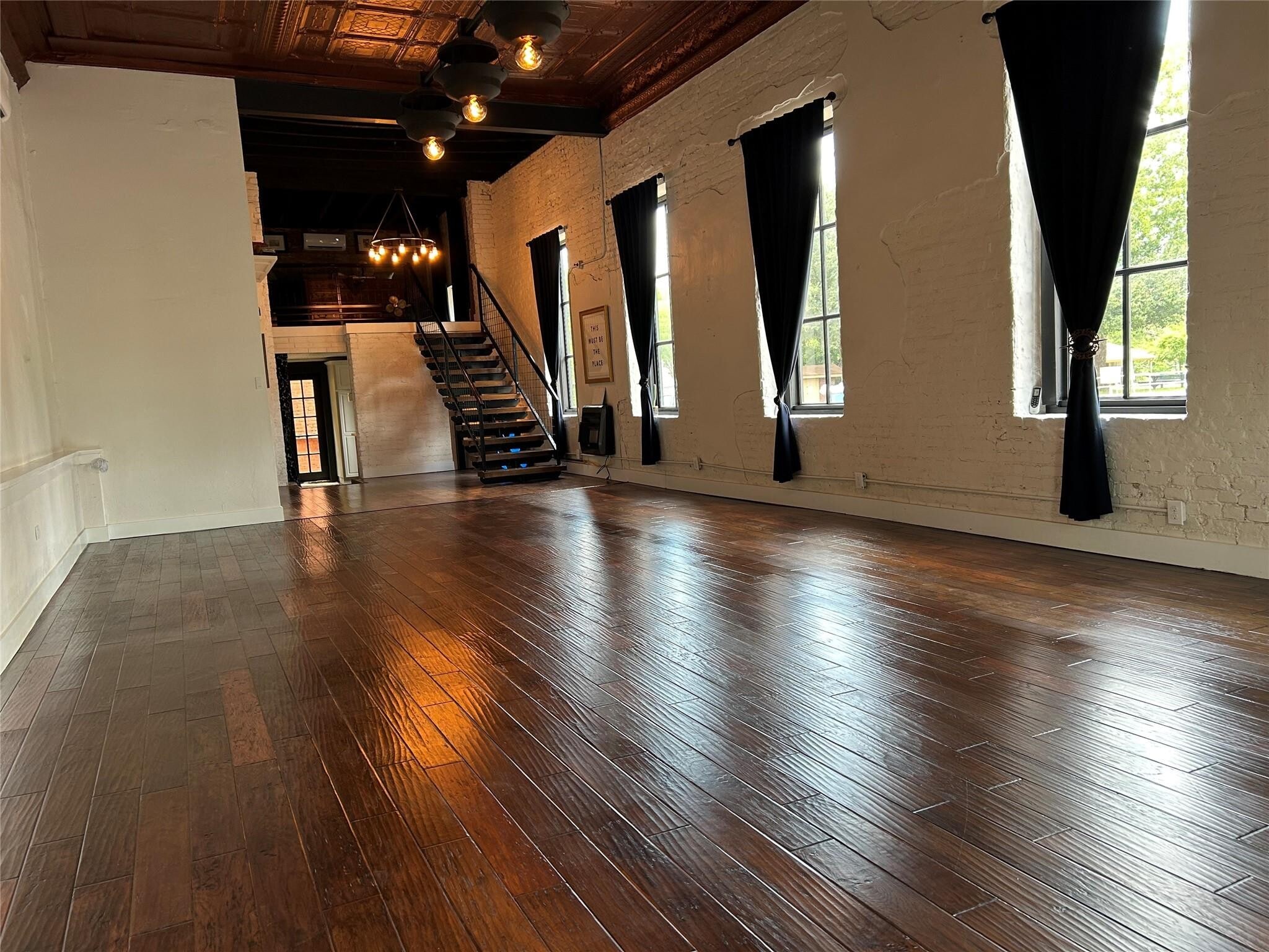 201 W Main St, Cumby, TX for sale Building Photo- Image 1 of 35