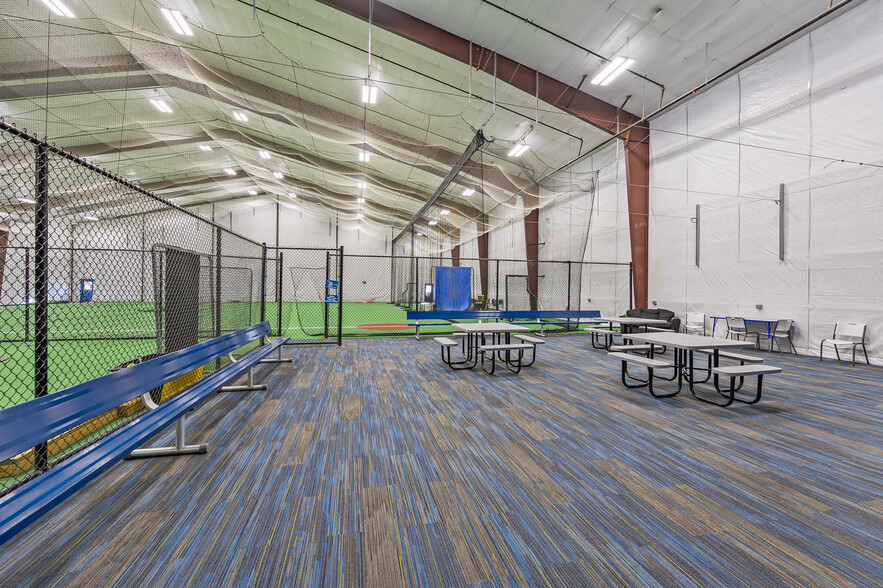 263 Gretas Way Ct, Kernersville, NC for sale - Building Photo - Image 3 of 10