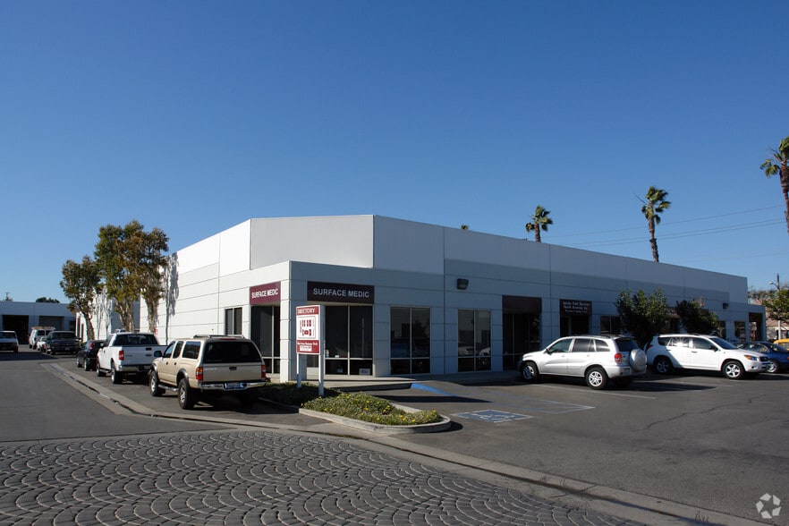 1442-1452 E 33rd St, Signal Hill, CA for sale - Building Photo - Image 2 of 3