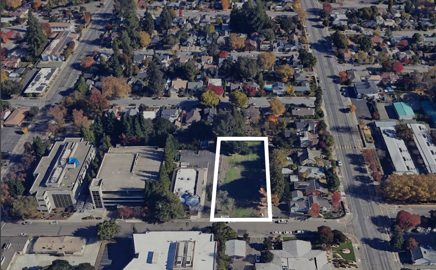 520 Doyle Park Dr, Santa Rosa, CA for sale Primary Photo- Image 1 of 2