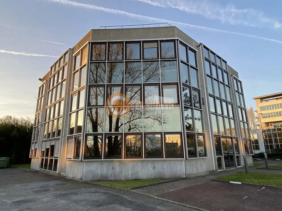Office in Bruges for sale Building Photo- Image 1 of 13