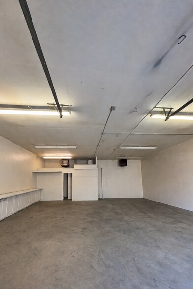 118 E 37th St, Garden City, ID à louer - Photo du bâtiment - Image 3 de 3