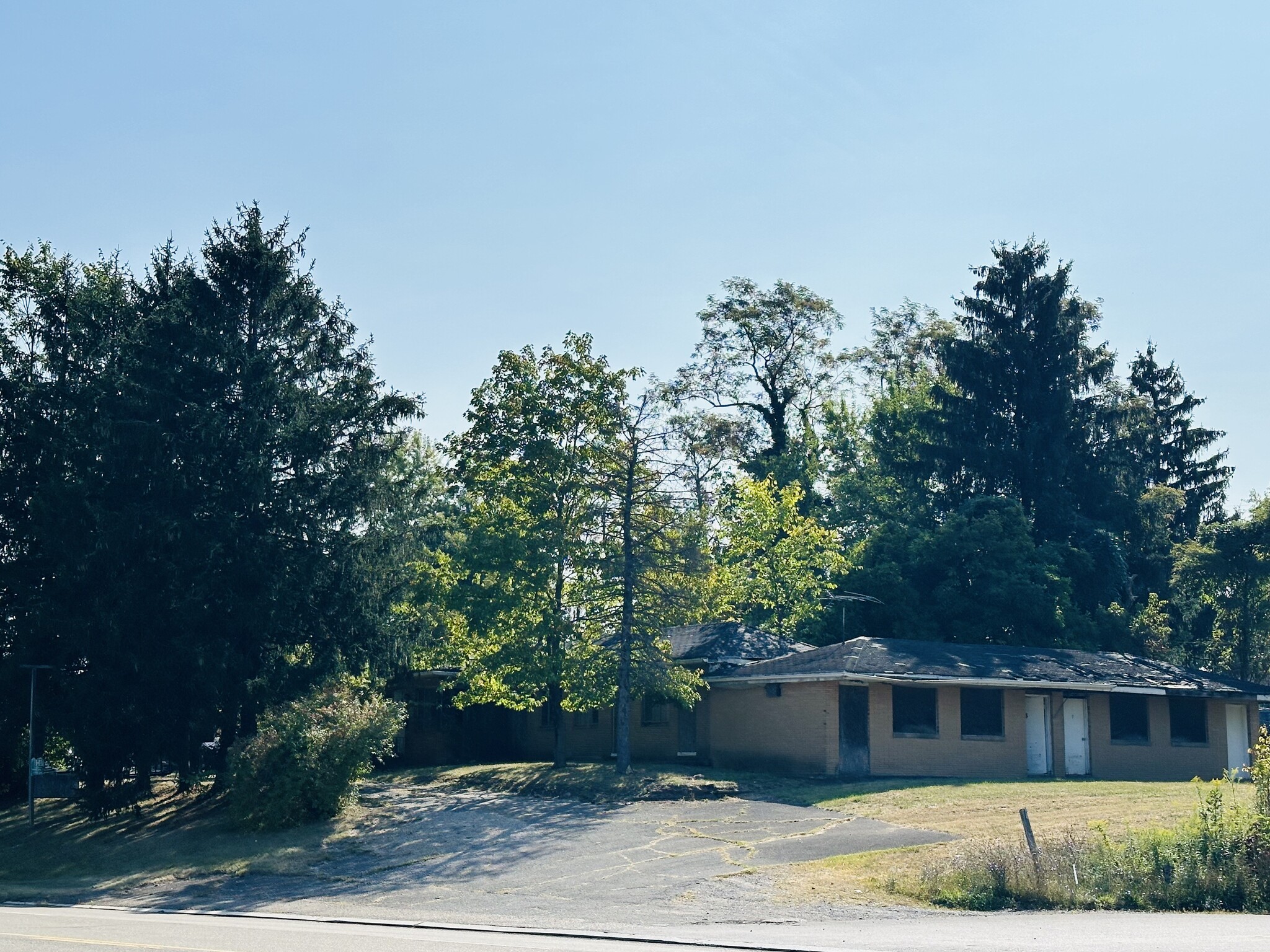 1020 Cadiz Rd, Wintersville, OH 43953 portfolio of 2 properties for sale on LoopNet.ca Building Photo- Image 1 of 6