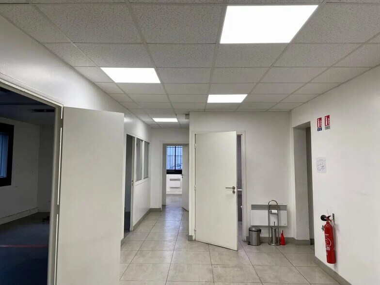 Flex in Collégien for sale - Interior Photo - Image 3 of 4