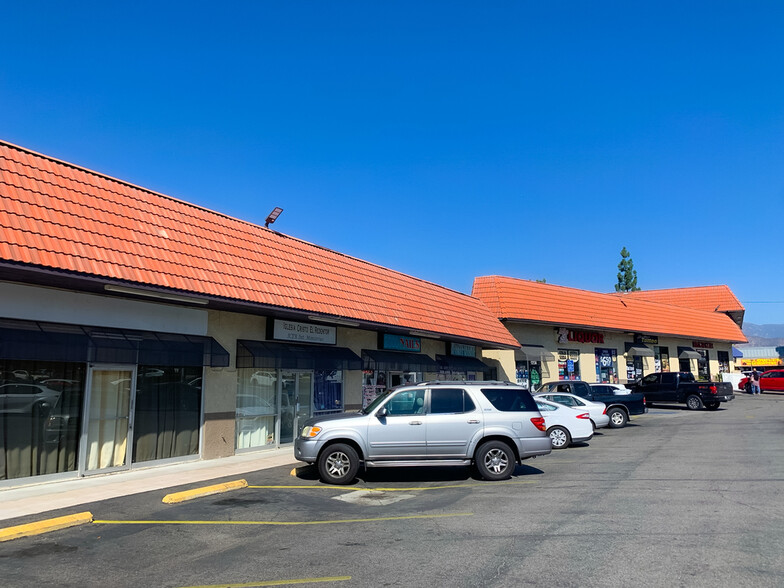 34469-34477 Yucaipa Blvd, Yucaipa, CA for lease - Building Photo - Image 2 of 5