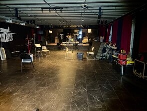 213-215 E Front St, Arlington, TX à louer Photo intérieure- Image 2 de 7