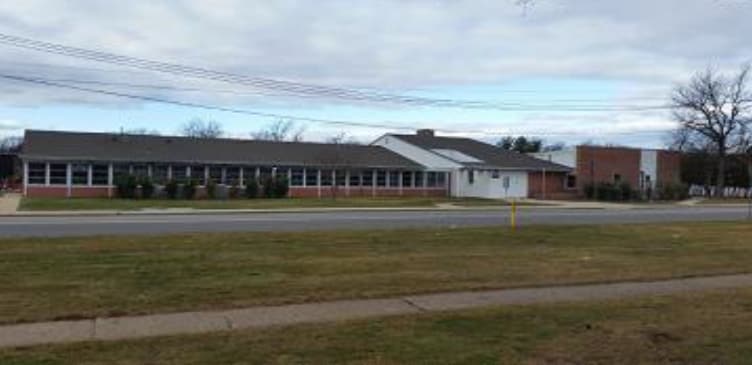 890 Carman Ave, Westbury, NY for sale - Building Photo - Image 1 of 7