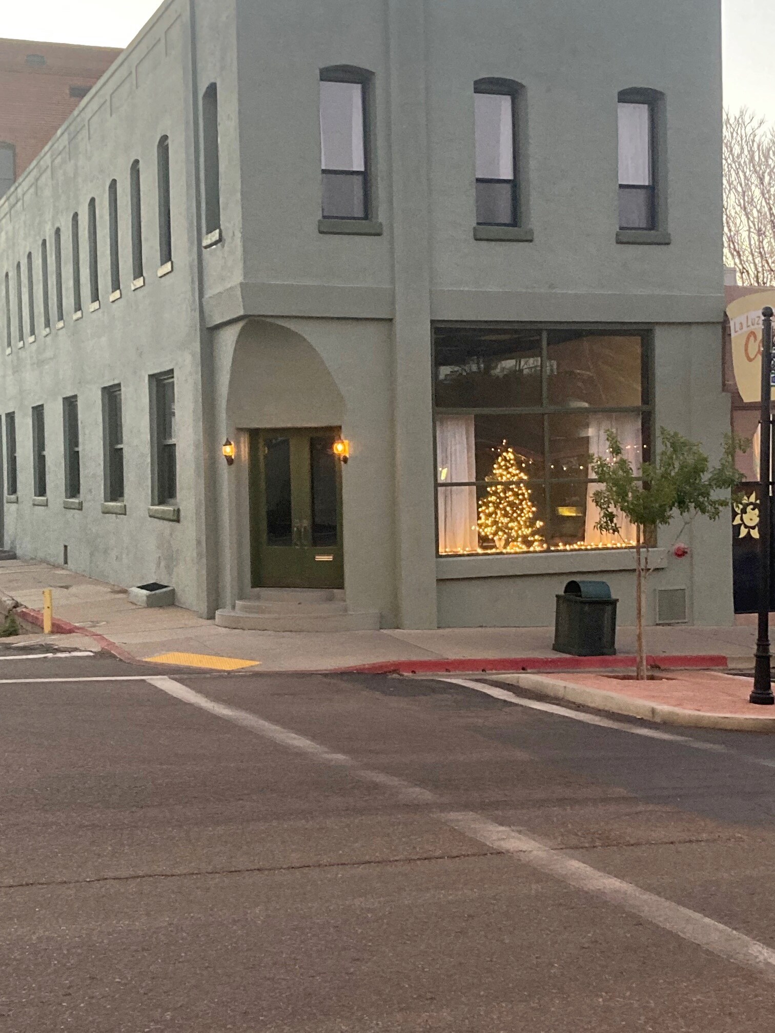 300 N Broad St, Globe, AZ à vendre Photo du bâtiment- Image 1 de 25