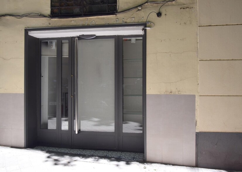 Retail in Madrid, Madrid for lease - Building Photo - Image 1 of 3