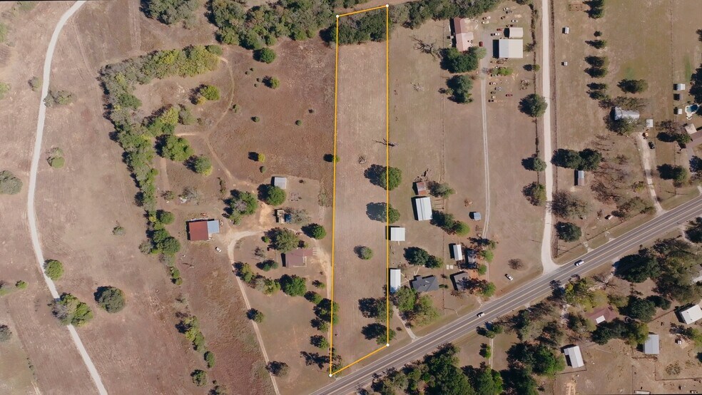 1572 TX-36, Caldwell, TX à vendre - Vidéo sur l’inscription commerciale - Image 2 de 20