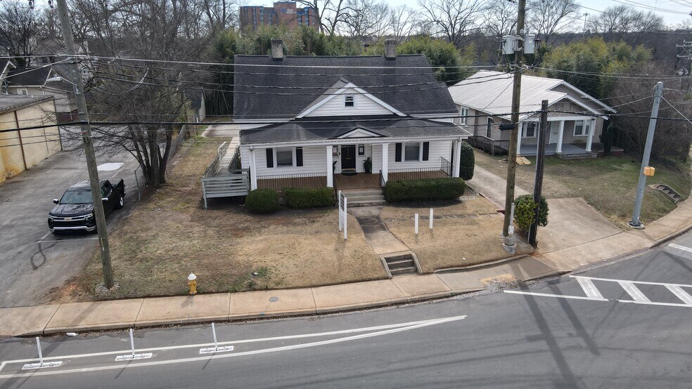 1007 Pendleton St, Greenville, SC à vendre - Photo du bâtiment - Image 2 de 13
