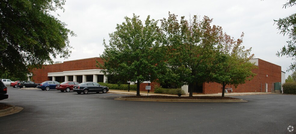 895 Martin Rd, Huntsville, AL à vendre - Photo du bâtiment - Image 3 de 13