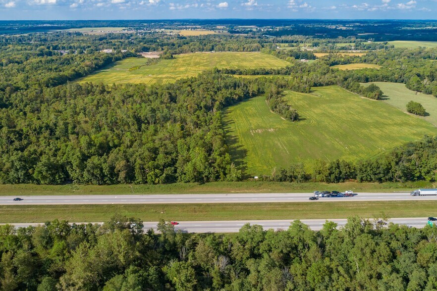 6825 National, Etna, OH à vendre - Photo du bâtiment - Image 2 de 6