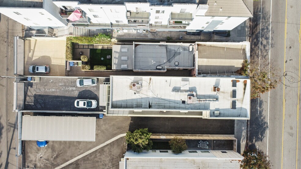 3347 Motor Ave, Los Angeles, CA à louer - Photo du bâtiment - Image 3 de 15