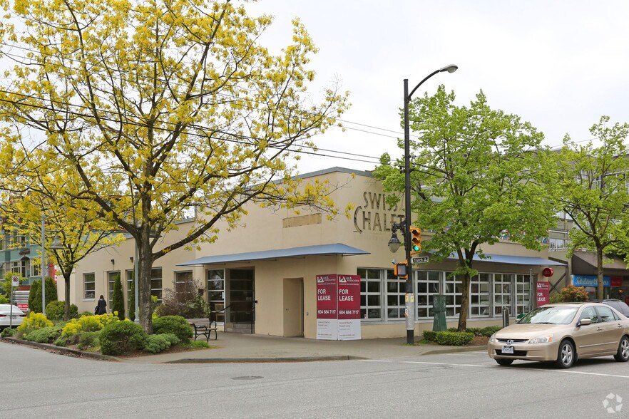 3204 W Broadway, Vancouver, BC for sale - Primary Photo - Image 1 of 1
