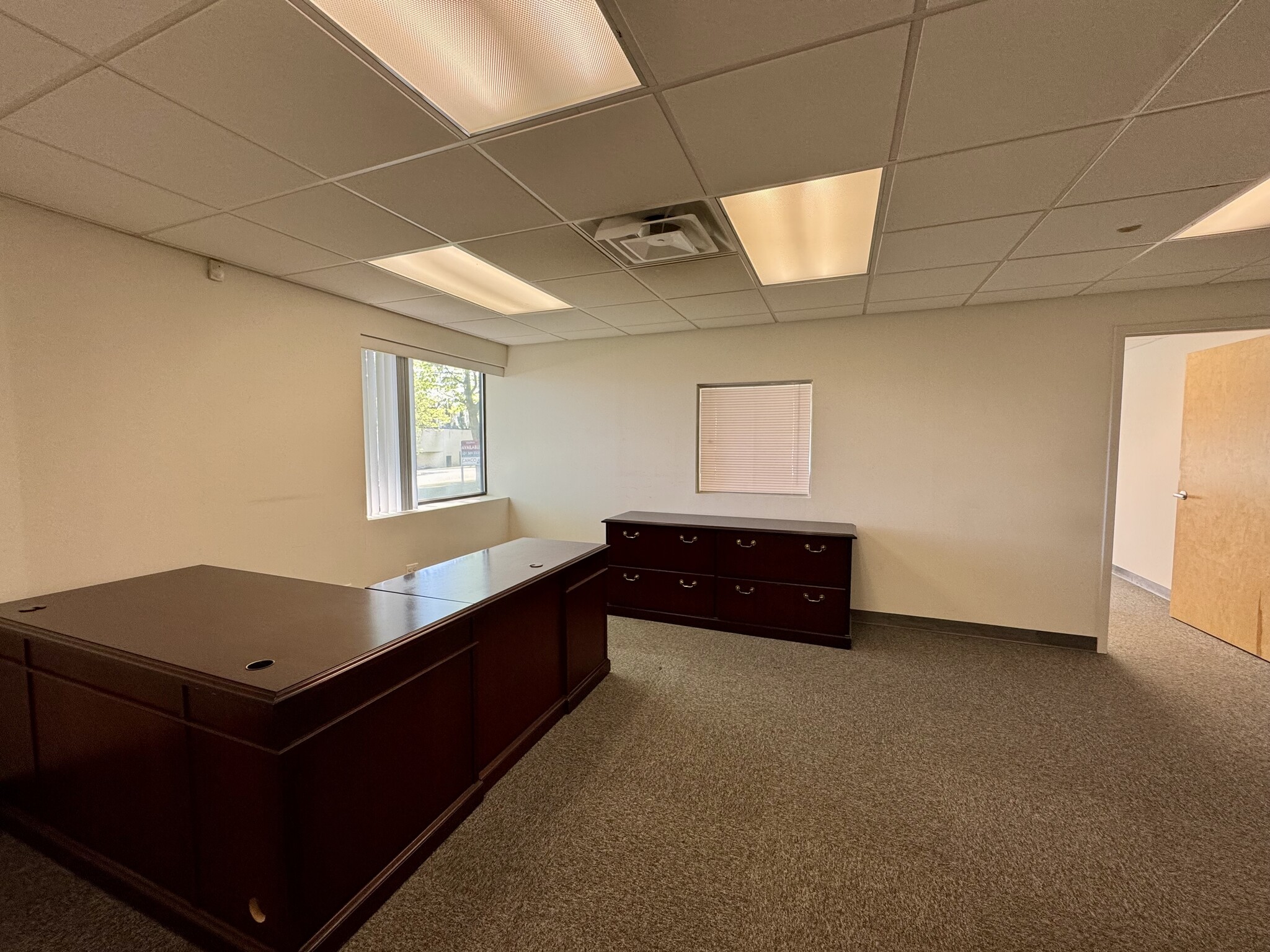 1320 Lincoln Ave, Holbrook, NY for lease Building Photo- Image 1 of 11