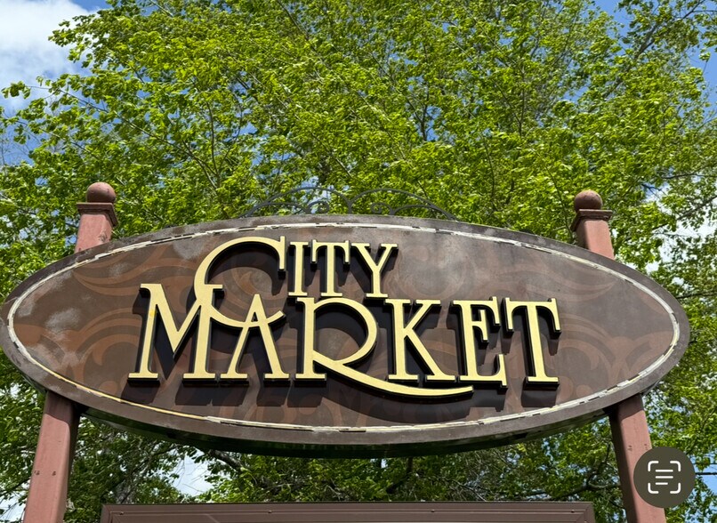 101 W Washington St, Ridgeland, MS à louer - Photo du bâtiment - Image 1 de 6