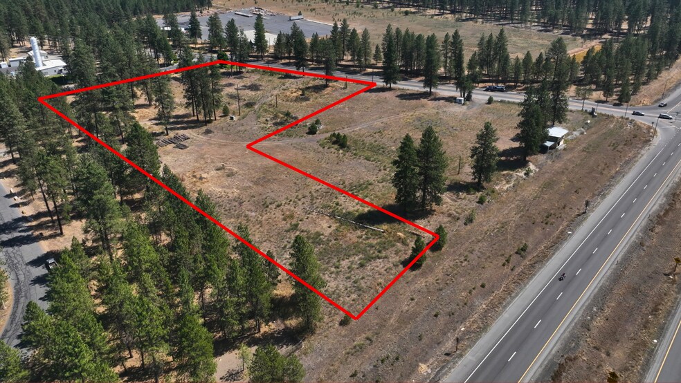 22111 N Elk Chattaroy Rd, Colbert, WA à vendre - Photo du bâtiment - Image 3 de 26