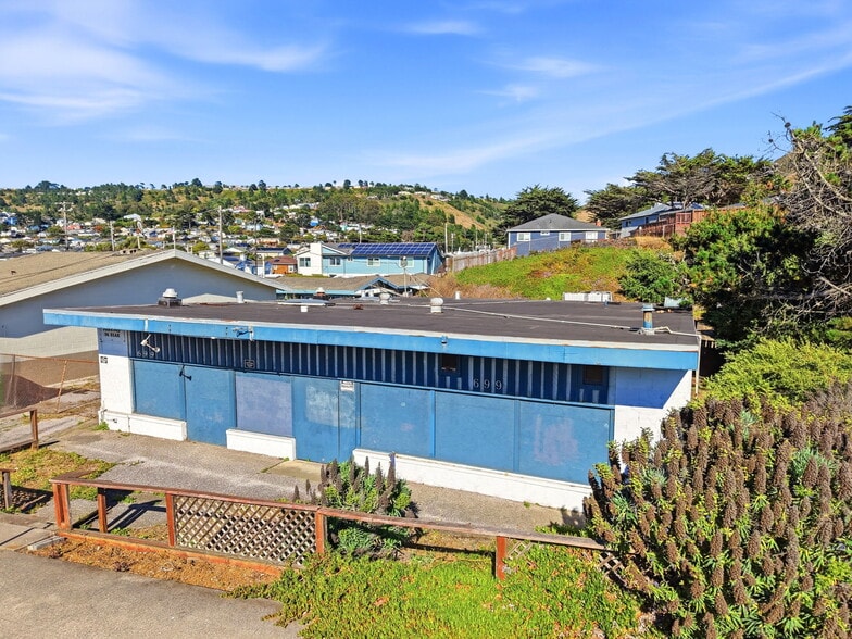 699 Oceana Blvd, Pacifica, CA for sale - Building Photo - Image 2 of 18
