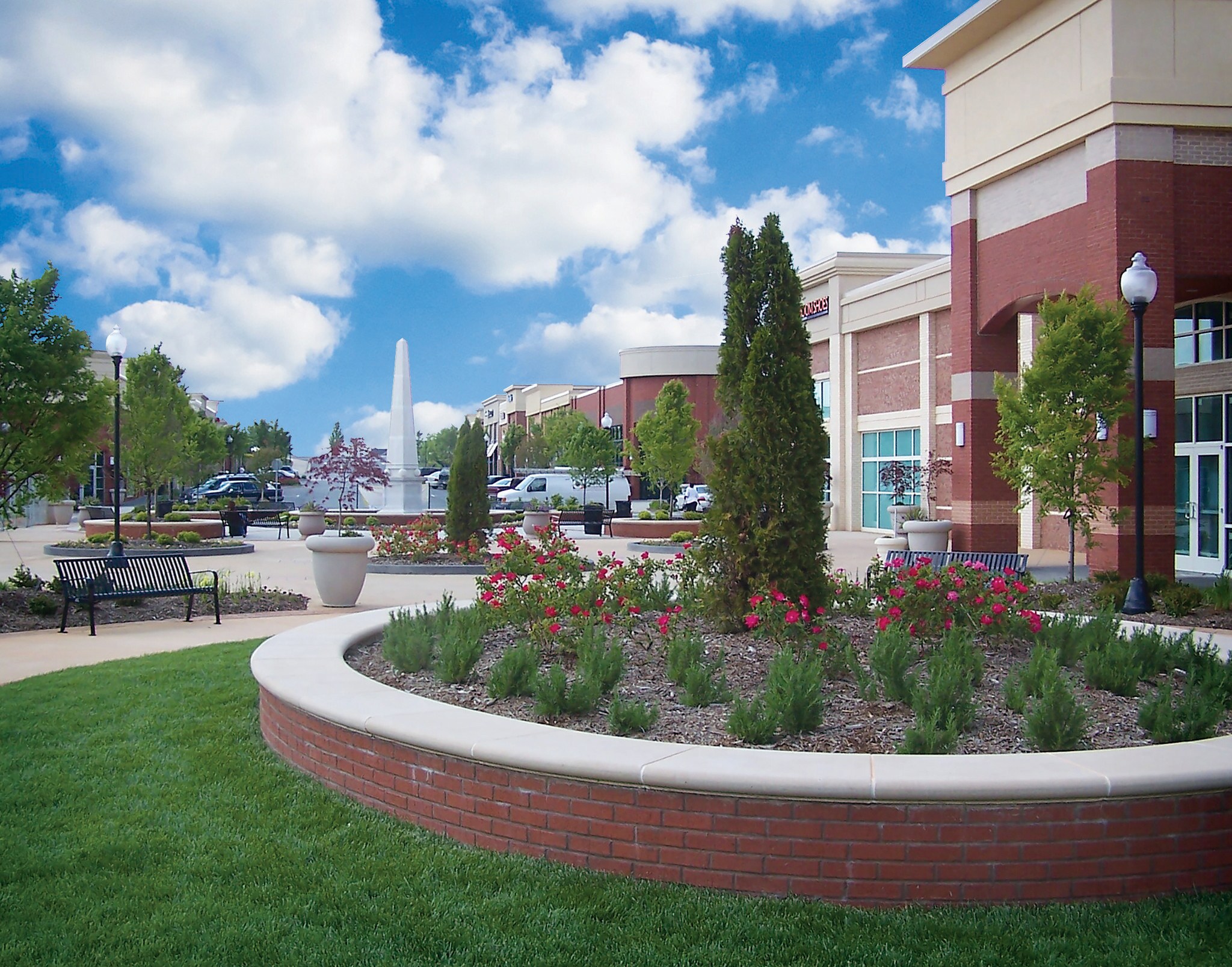 1622-1628 Highwoods Blvd, Greensboro, NC for lease Building Photo- Image 1 of 6