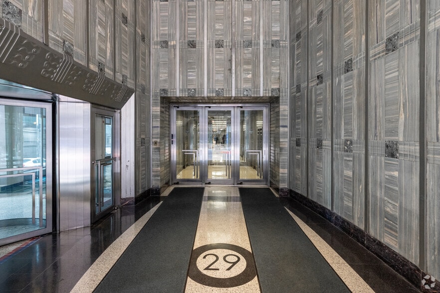 1-3 Trinity Pl, New York, NY for lease - Building Photo - Image 3 of 6